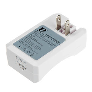 Batería Recargable <span class=keywords><strong>AA</strong></span> 1.2v 2500mAh NIMH No.5 de la Marca FB con Cargador de 4 Ranuras para Viajes, para Cámara 5V/2.1A - Product Image 3