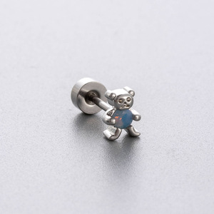 Pendientes de barra de acero inoxidable con colgante de oso y lazo de cobre |   Piercings de Cartílago con Doble Rosca para Mujeres y Niñas - Product Image 3