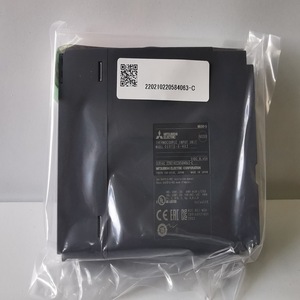 Módulo de Entrada de Termopar Mitsubishi Q68TD-G-H02 24Vdc Hecho en Japón - Product Image 1