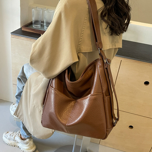 Bolsos cruzados de lujo para mujer, estilo de <span class=keywords><strong>moda</strong></span> de marcas de diseñadores famosos con decoración de cadena, cierre de cremallera y patrón de dulces - Product Image 2