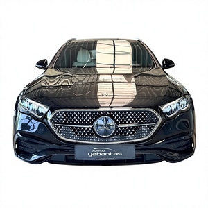 Mercedes-Benz E 200 T AMG 2025 Berline Automatique Essence Phares LED Jantes R18 Sièges en Cuir Moteur Turbo Toit Ouvrant Panoramique Euro - Product Image 1