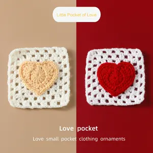 Dulce educación Editor en jefe Corazón de melocotón Bolsillo pequeño albaricoque Rojo Red hueca grande para amor tejido bolsa accesorios artificiales - Product Image 2