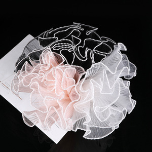 Rouleau De Papier Filet Ondulé Pour Bouquets De Fleurs - 3.65m X 28cm, Blanc, Idéal Mariage Et DIY