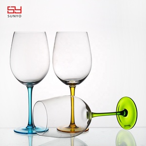 赤ワイングラスカスタマイズ緑色ステムワイングラス在庫あり - Product Image 1