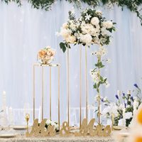 Erhöhter Luxus-Blumen ständer aus Metall für Hochzeiten Bankette Esstisch-Herzstück dekoration mit eleganten Blumen arrangements