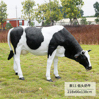 Estatua de Vaca Holstein de Tamaño Real para Decoración de Granjas/Estatua de Vaca de Tamaño Real/Estatua de Vaca Pastando