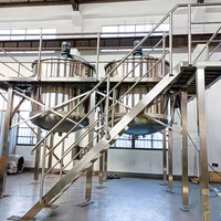 Réacteur de mélange chimique à haute pression de chauffage de vapeur de veste de vide Chaîne de production de résine de polyester insaturé d'acier inoxydable