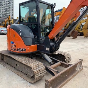 Excavatrice sur chenilles polyvalente Hitachi ZX55USR de 5 tonnes avec moteur Yanmar, flexible et efficace, pour travaux municipaux et de jardinage, importée du Japon - Product Image 2