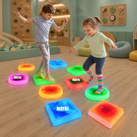 Dalles sensorielles lumineuses LED carrées de 30 cm pour jeux d'équilibre, dalles de sol sensorielles à gel liquide pour l'autisme