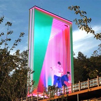 Module LED extérieur P8 256x128mm SDK Strech Bar pour affichage publicitaire, animations et graphiques dans les centres commerciaux, aéroports et salles d'exposition
