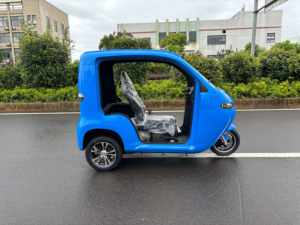 Technologie avancée Tricycle électrique 1500W <span class=keywords><strong>3</strong></span> <span class=keywords><strong>roues</strong></span> Tricycle électrique <span class=keywords><strong>moto</strong></span> avec 60V 100AH LiFepo4 batterie pour court voyage - Product Image 4