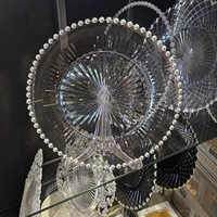 Assiette de présentation dorée transparente de 13 pouces avec perles, en plastique doré, pour mariage, dîner, décoration de fête et assiettes de présentation