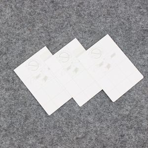 Etiquetas de equipaje Tadaaki K8 PET de 12 pulgadas de largo y 20 de grosor, duraderas, con patrón sólido y tecnología de corte para identificación de bolsas de viaje - Product Image 4