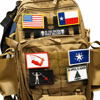 Écussons tactiques personnalisés brodés drapeau USA avec fixation auto-agrippante Velcro pour sac à dos tactique – Vente en gros, fournisseur OEM ODM