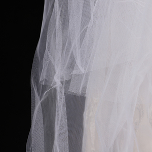 طرحة زفاف قصيرة مزدوجة الطبقات من CYG بالجملة، طرحة زفاف أنيقة مع مشط للشعر - Product Image 6