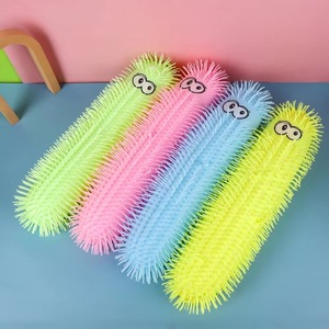 Offre Spéciale JINFENG OEM Jouet à Presser Gorille avec Chapeau à Poils Colorés et Épais en TPR, Peluche Légère et Moelleuse, Anti-Stress, Nouveauté Unisexe pour Adolescents - Product Image 2