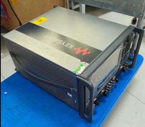 Analizador de Redes de Microondas KEYSIGHT N5231B PNA-L, 10 MHz a 13.5 GHz, Precisión de 0.05 dB, Pantalla LCD de 12.1 Pulgadas - Product Image 1