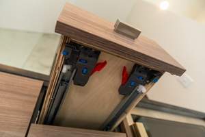 Venta caliente estilo moderno cierre suave cajón diapositivas riel rodamiento de bolas rodillo Undermount para accesorios de armario de cocina - Product Image 3