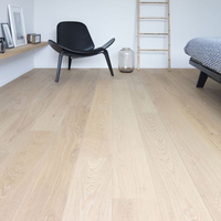 Parquet en chêne blanc préfini T&G 18 mm, grain de bois à trois couches, qualité ABC, antidérapant, conforme RoHS, idéal pour les zones à fort trafic