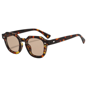 Gafas de sol con montura cuadrada para mujer, retro, UV400, informales, con montura completa, color rojo - Product Image 4