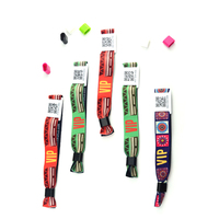 Clip en plastique réglable passif Bracelet de Code QR Bracelet en tissu C ultraléger 13.56MHz Bracelet NFC