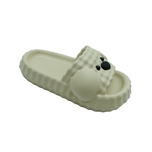Sandalias antideslizantes Unisex <span class=keywords><strong>de</strong></span> moda <span class=keywords><strong>de</strong></span> verano, <span class=keywords><strong>Zapatillas</strong></span> <span class=keywords><strong>de</strong></span> <span class=keywords><strong>casa</strong></span> para niños con dibujos animados <span class=keywords><strong>de</strong></span> perros bonitos para niñas y niños - Product Image 3