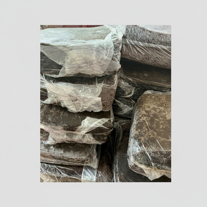 ยางพาราพรีเมียม SVR10 (ยี่ห้อไป๋เยว่) ยางพาราธรรมชาติชั้นดีจากเวียดนาม คุณภาพสูง ทนทานต่อการสึกหรอ เหมาะสำหรับรองเท้าและอุตสาหกรรมยานยนต์ - Product Image 1