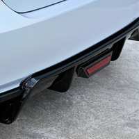 Kit de modification et de décoration pour le becquet arrière de voiture avec éclairage intégré pour Toyota Camry XV70 2018-2023