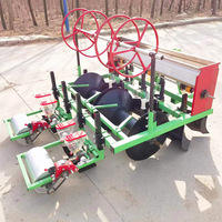 Semoir de précision pour légumes monté sur tracteur avec fonction de buttage |   Planteur de choux, de radis et de colza avec irrigation goutte à goutte