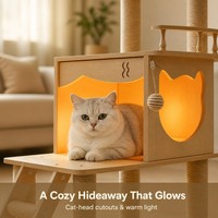 Arbre à chat intégré, plateforme de couchage pour chat en forme de capsule spatiale surdimensionnée, échelle, griffoir, accessoires pour chat
