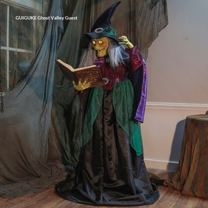 Gran Decoración Eléctrica de Halloween con Sensor de Movimiento para Casa Embrujada o Parque de Atracciones: Bruja de Pie Leyendo un Libro - Product Image 5