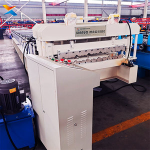 Machine <span class=keywords><strong>de</strong></span> formage <span class=keywords><strong>de</strong></span> rouleaux <span class=keywords><strong>de</strong></span> tuiles en acier ondulé automatique à grande vitesse Xinnuo CE avec engrenages et roulements, largeur d'alimentation <span class=keywords><strong>de</strong></span> 1200 mm - Product Image 1