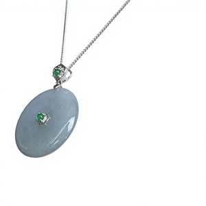 Collar con Colgante de Jade en Acero Inoxidable, Cadena de Eslabones en Tono Plateado, Dije de Disco Geométrico, Joyería para Uso Diario, REDONDO - Product Image 4