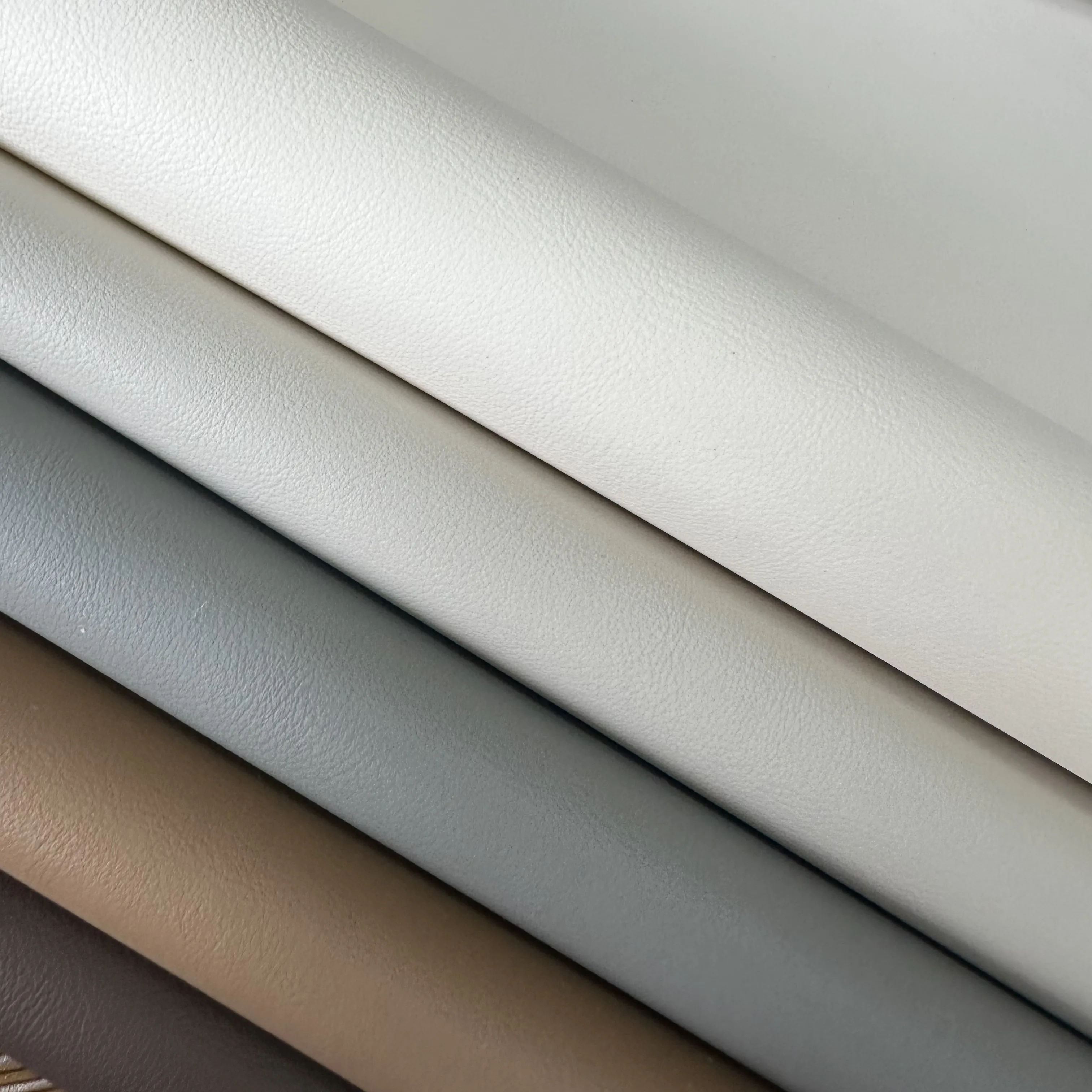 Pabrikan grosir pvc pu kulit timbul kain kustom faux sintetis buatan untuk furnitur sarung sofa