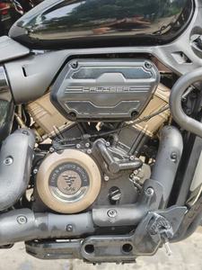 VOGE CU250 มอเตอร์ไซค์ครุยเซอร์มือสอง 250 ซีซี เครื่องยนต์วีทวิน ระบายความร้อนด้วยน้ำ เกียร์ธรรมดา ไมล์น้อย พร้อมระบบ ABS และ TCS - Product Image 6