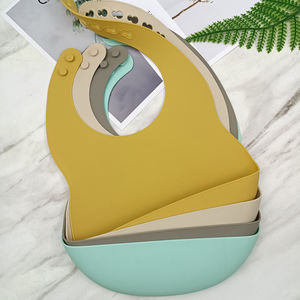 Bavoirs pour bébé en silicone à logo privé personnalisés marque personnalisée BAS quantité minimale de commande design coloré OEM ODM prix d'usine bavoir étanche pour enfants - Product Image 5