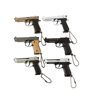 Nhà Máy Giá 7.5 cm Kích thước nhỏ Beretta 92F kim loại súng Keychain súng mô hình kim loại tháo gỡ đồ chơi Keychain quyến rũ - Product Image 1