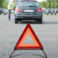 Kit de signalisation triangulaire de sécurité 4 pièces ATLI de haute qualité et gilet de sécurité réfléchissant pour les urgences routières