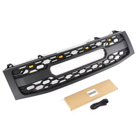 Parrilla Delantera con Luz de Estilo Nuevo para Nissan Titan, Piezas de Automóvil 2004-2007