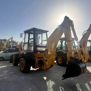 Экскаватор-погрузчик SDLG LGB680: универсальное и надежное решение для земляных работ и погрузочных операций - Product Image 3