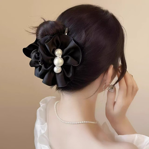 กิ๊บติดผมดอกไม้สีดำเรียบหรู สไตล์หรูหราเบาๆ สำหรับผู้หญิง ขายดี งานฝีมือประณีต ขายส่งเครื่องประดับแฟชั่น - Product Image 4