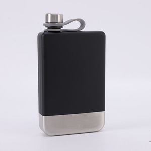 Mini-flasque carrée de 9 oz en gros, personnalisable, sans BPA, en acier inoxydable noir mat, pour whisky, vodka, liqueur, <span class=keywords><strong>alcool</strong></span>, de haute qualité, format poche - Product Image 6