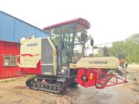 Nouvelles moissonneuses-batteuses sur chenilles FMWORLD RUILONG PLUS ++ avec cabines à vendre