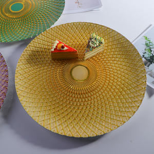 Assiettes de présentation de luxe en <span class=keywords><strong>verre</strong></span> cristal de 13 pouces à motif ananas quadrillé, assiettes de dîner rondes en cristal pour mariages, fêtes et banquets - Product Image 4