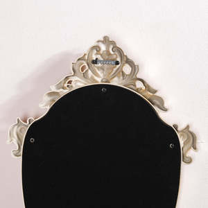 Elegante espejo de pared de metal cepillado dorado Diseño personalizado resistente Perfecto para la decoración del tocador y el vestidor del dormitorio Hecho EN LA India - Product Image 5