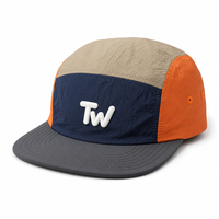 Casquette de sport imperméable personnalisable avec logo, 5 panneaux, visière plate, tricolore, lettres brodées en relief, pliable et légère