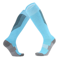 Offre Spéciale confortable coton noir blanc chaussettes de Compression unisexe Designer Grip Football Football Sport chaussettes hommes Football