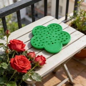 Outil de décapage des épines et des feuilles de rose en plastique FlowerCare, sécateur manuel pour l'arrangement floral, pour la décoration des roses - Product Image 3