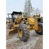 Niveleuse à moteur d'occasion CAT 140K avec lame de 3,7 m de large, niveleuse sur roues d'occasion de 128 kW en bon état