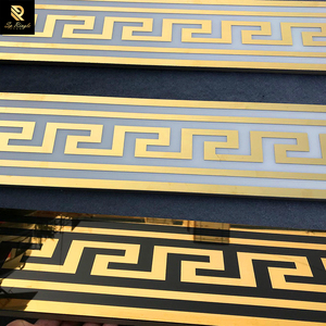 <span class=keywords><strong>Piastrelle</strong></span> Springletile Personalizzate per Decorazione di Pareti <span class=keywords><strong>e</strong></span> Pavimenti del Bagno, Ceramica Lucida a Specchio con Bordo Dorato <span class=keywords><strong>e</strong></span> <span class=keywords><strong>Nero</strong></span> di Lusso - Product Image 5